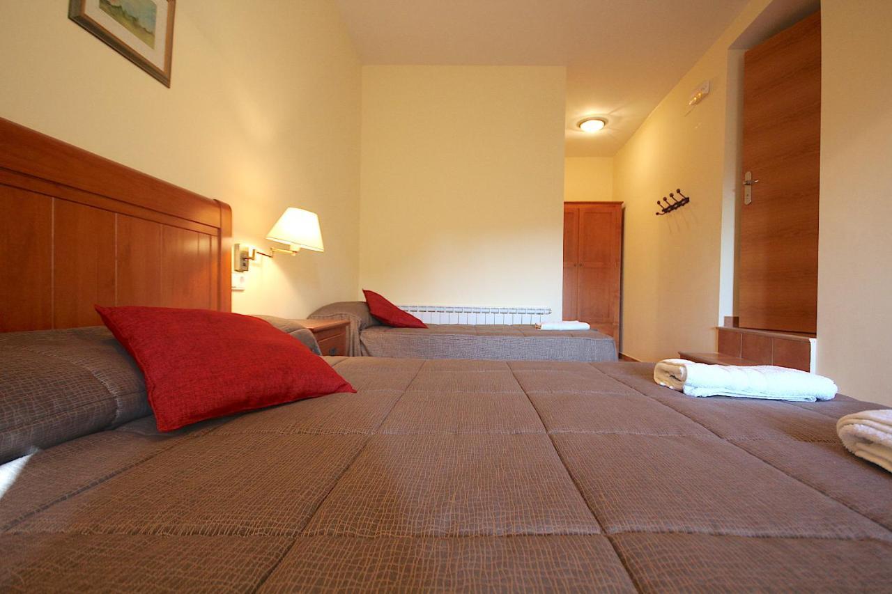 Hostal Centre Del Montsec Llimiana Dış mekan fotoğraf